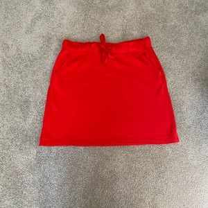 Loft Skirt! NWT! Size medium.